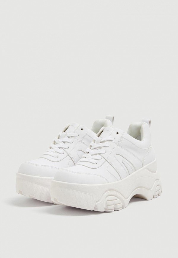 Продаём Кроссовки pull&bear всего за 3999 рублей. 