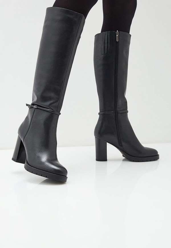 Продаём Сапоги pierre cardin всего за 4999 рублей. 