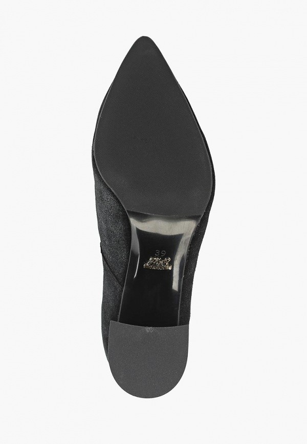 Продаём Туфли hestrend всего за 6000 рублей. 