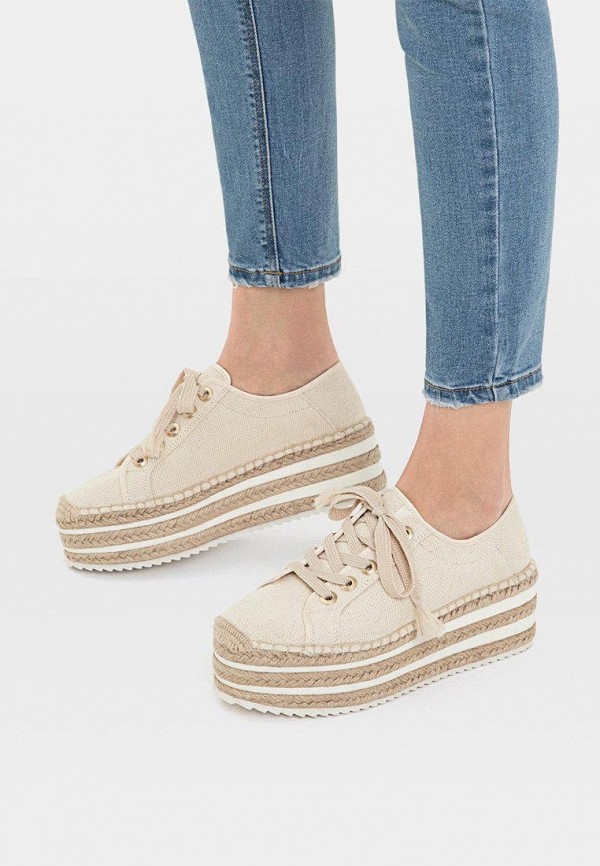 Продаём Эспадрильи stradivarius всего за 3999 рублей. 