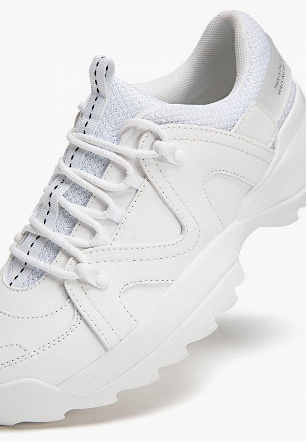 Продаём Кроссовки stradivarius всего за 2999 рублей. 