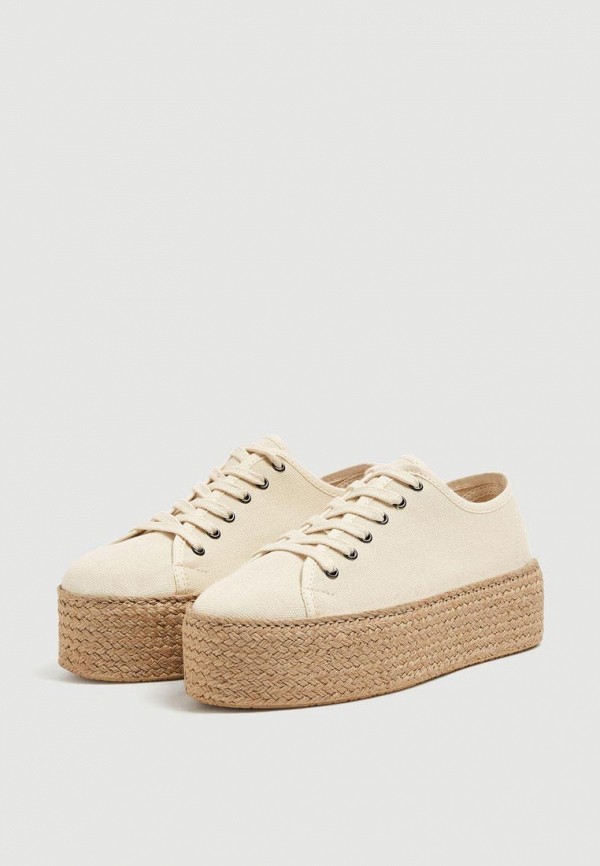 Продаём Эспадрильи pull&bear всего за 2999 рублей. 