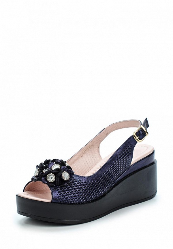 Продаём Босоножки pierre cardin всего за 4999 рублей. 