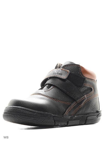 Продаём Ботинки, фома всего за 2500 рублей. 