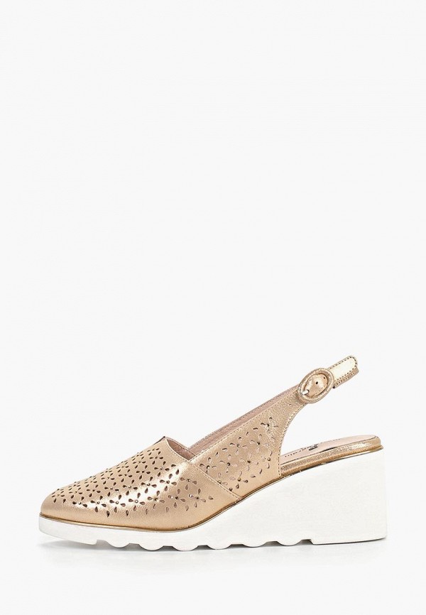 Продаём Босоножки pierre cardin всего за 3824 рублей. 