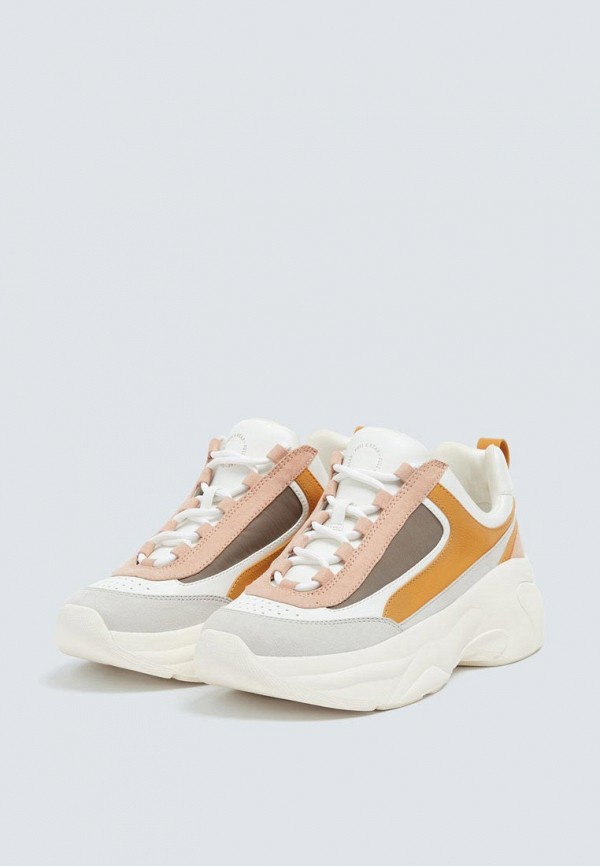 Продаём Кроссовки pull&bear всего за 3599 рублей. 
