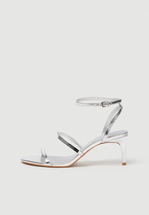 Продаём Босоножки pull&bear всего за 2999 рублей. 