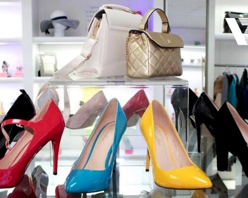 Фотография обувного магазина Модная обувь