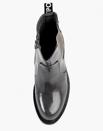 Миниатюра фотографии Ботинки renda