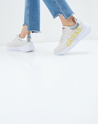 Миниатюра фотографии Кроссовки guess