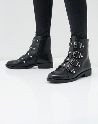 Миниатюра фотографии Ботинки bata