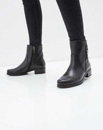 Миниатюра фотографии Полусапоги pierre cardin
