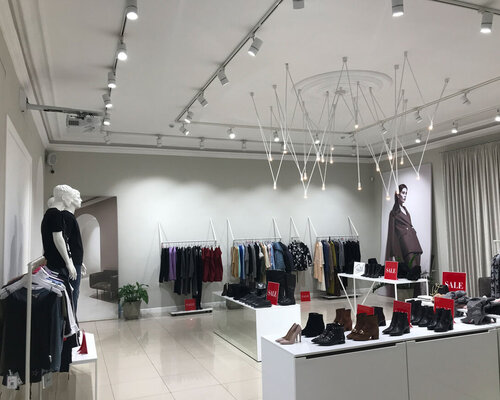 Фотография обувного магазина Com.Mod