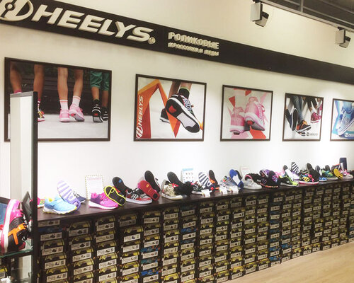 Фотография обувного магазина Heelys