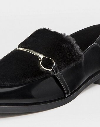 Миниатюра фотографии Лоферы stradivarius