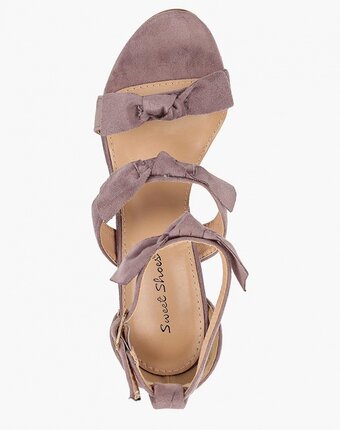 Миниатюра фотографии Босоножки sweet shoes