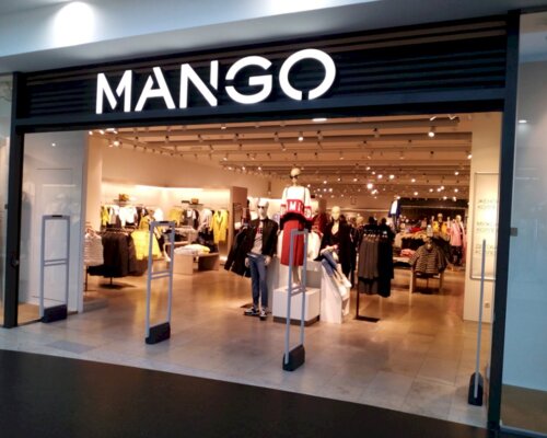 Фотография обувного магазина Mango