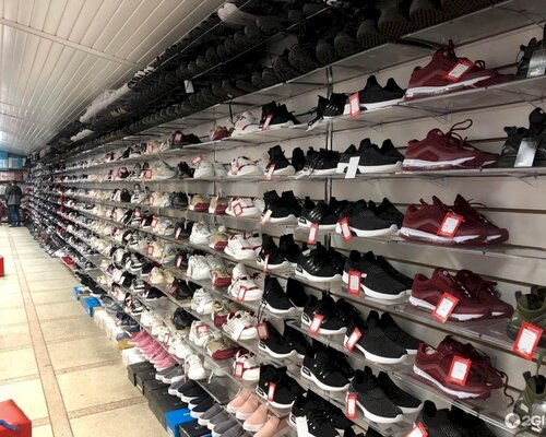 Фотография обувного магазина Галактика