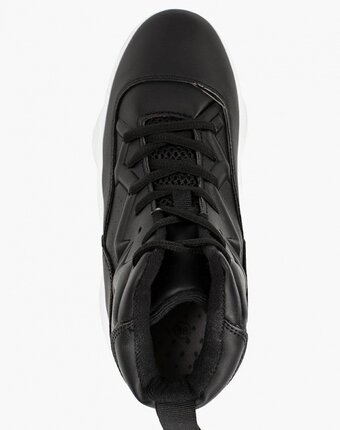 Миниатюра фотографии Кроссовки renda