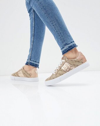 Миниатюра фотографии Кеды guess