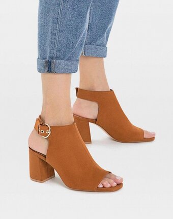 Миниатюра фотографии Босоножки stradivarius