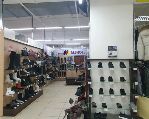 Фотография обувного магазина M.SHOES