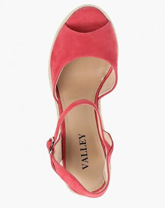 Миниатюра фотографии Босоножки valley