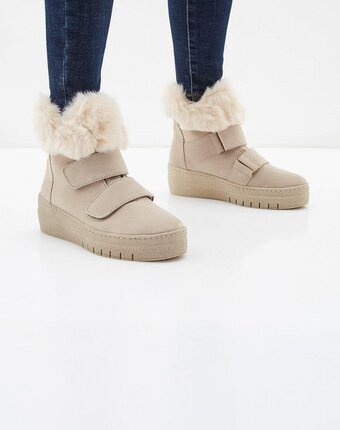 Миниатюра фотографии Ботинки tamaris