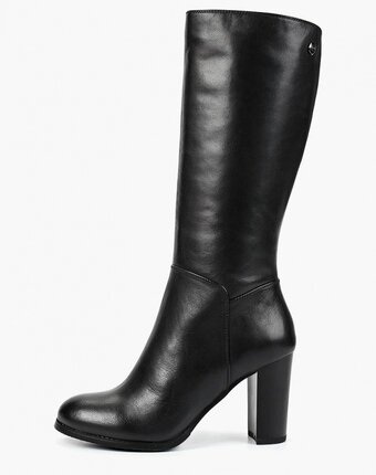Миниатюра фотографии Сапоги pierre cardin
