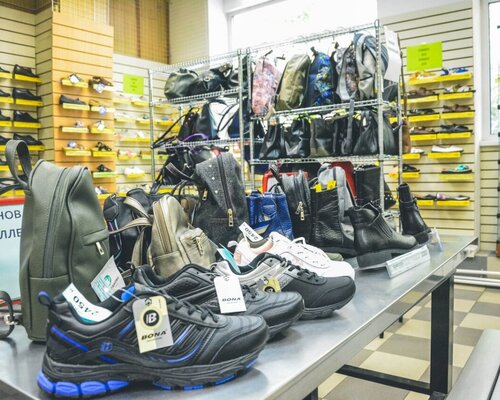 Фотография обувного магазина Тип-топ