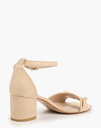 Миниатюра фотографии Босоножки girlhood