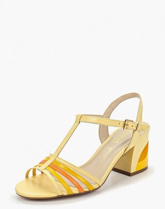 Миниатюра фотографии Босоножки indiana