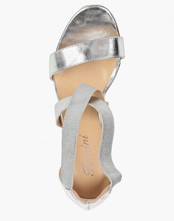 Миниатюра фотографии Босоножки fersini