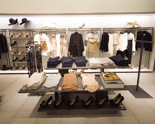 Фотография обувного магазина Zara