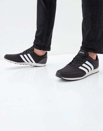 Миниатюра фотографии Кроссовки adidas