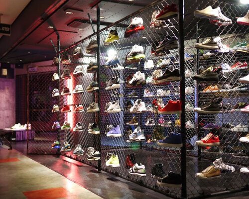 Фотография обувного магазина Niks shop Фотография обувного магазина Niks shop