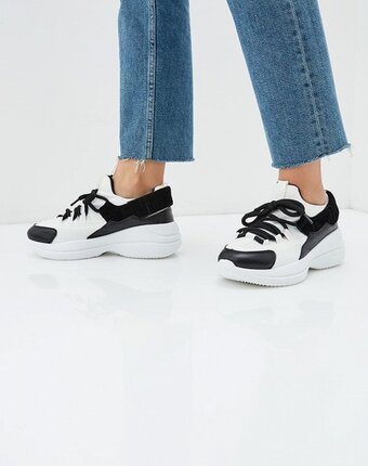 Миниатюра фотографии Кроссовки catisa