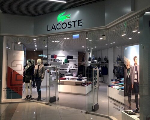 Фотография обувного магазина Lacoste