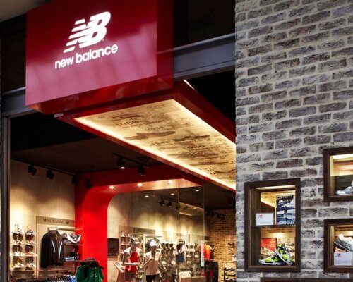 Фотография обувного магазина New Balance