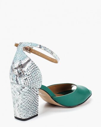 Миниатюра фотографии Босоножки indiana