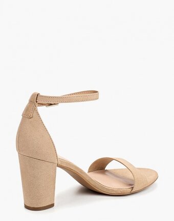 Миниатюра фотографии Босоножки bata