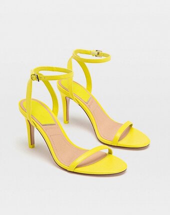 Миниатюра фотографии Босоножки stradivarius