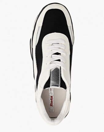 Миниатюра фотографии Кроссовки bata