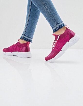 Миниатюра фотографии Кроссовки bugatti