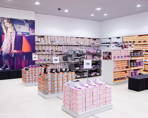 Фотография обувного магазина CCC shoes and bags