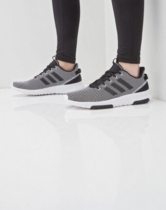 Миниатюра фотографии Кроссовки adidas