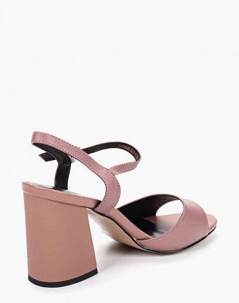 Миниатюра фотографии Босоножки covani