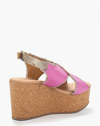 Миниатюра фотографии Босоножки dali