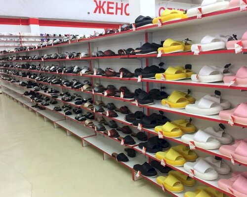 Фотография обувного магазина EYFORIYA