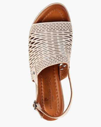 Миниатюра фотографии Босоножки pierre cardin